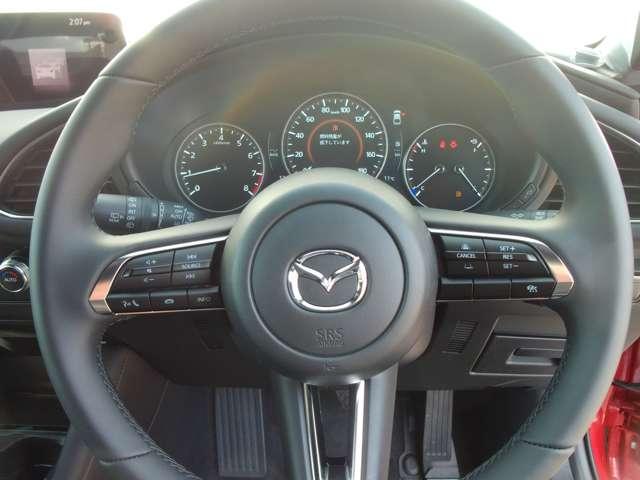 ＭＡＺＤＡ３ファストバック １．５　１５Ｓ　レザー　ツーリング　セレクション　（ブラック（7枚目）