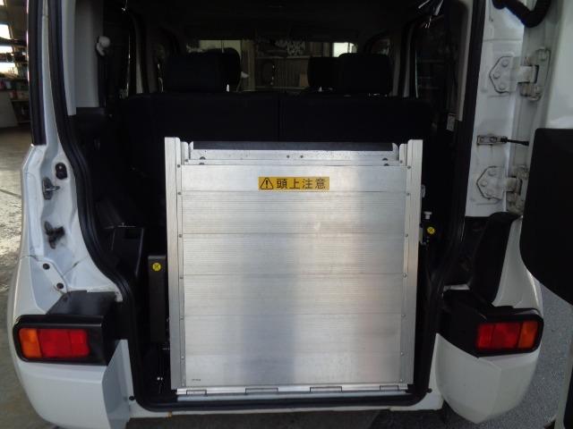 キューブ チェアキャブ　スロープ　車いす移動車（18枚目）
