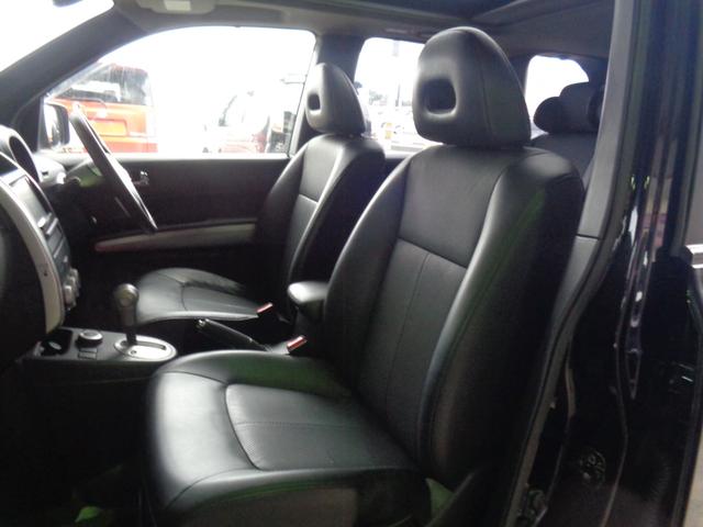 エクストレイル ２０Ｘｔｔ　４ＷＤ電動ガラスサンルーフ（15枚目）