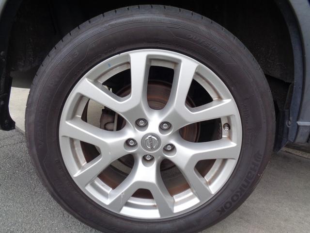 エクストレイル ２０Ｘｔｔ　４ＷＤ電動ガラスサンルーフ（32枚目）