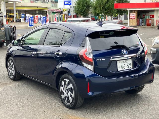 アクア Sスタイルブラック LEDヘッドランプ・フォグランプ・純正フルセグナビ・純正ドライブレコーダー・Bカメラ・ウィンカーミラー・トヨタセーフティセンス(7枚目)