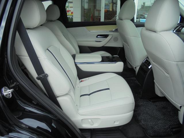 ＣＸ－８０ ＸＤ－ハイブリッド　プレミアムモダン　３６０°ビューモニター　ＢＯＳＥサウンド　純正ナビ　フルセグ　サンルーフ（16枚目）