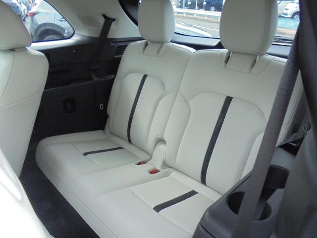 ＣＸ－８０ ＸＤ－ハイブリッド　プレミアムモダン　３６０°ビューモニター　ＢＯＳＥサウンド　純正ナビ　フルセグ　サンルーフ（27枚目）