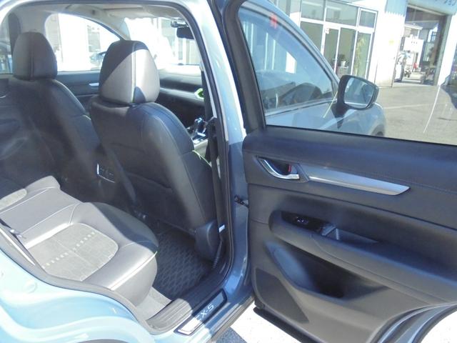 ＣＸ－５ ＸＤ　フィールドジャーニー　３６０°ビューモニター　ＢＯＳＥサウンド　サンルーフ　純正ナビ　フルセグ　ＥＴＣ（15枚目）