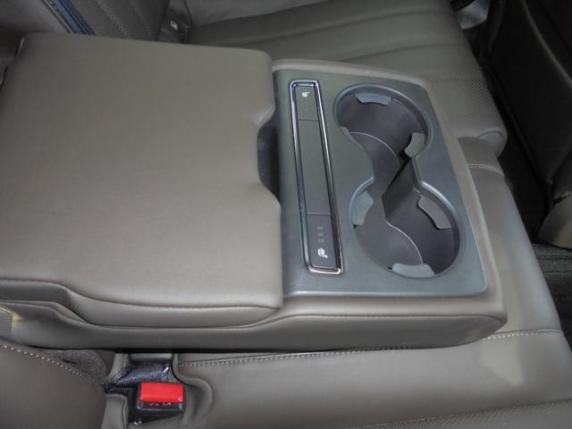 アテンザワゴン ＸＤ　Ｌパッケージ　３６０°ビューモニター　純正ナビ　フルセグ　ＢＯＳＥサウンド　ＥＴＣ（27枚目）