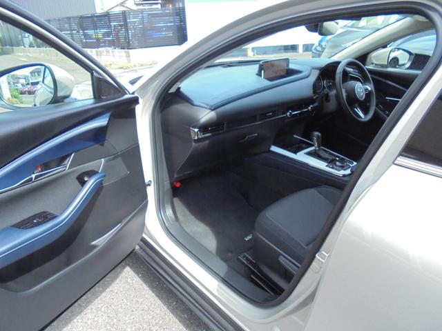 ＣＸ－３０ ＸＤ　プロアクティブ　ツーリングセレクション　３６０°ビューモニター　純正ナビ　フルセグ　ＥＴＣ　ワイヤレス充電（18枚目）