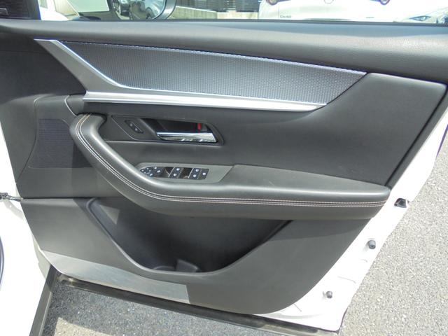 ＣＸ－６０ ＸＤ　エクスクルーシブモード　３６０°ビューモニター　ＢＯＳＥサウンド　サンルーフ　純正ナビ　フルセグ　ＥＴＣ　ワイヤレス充電（14枚目）