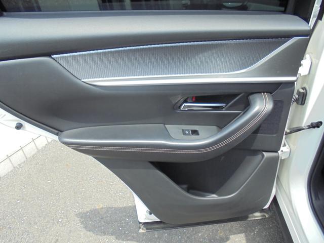 ＣＸ－６０ ＸＤ　エクスクルーシブモード　３６０°ビューモニター　ＢＯＳＥサウンド　サンルーフ　純正ナビ　フルセグ　ＥＴＣ　ワイヤレス充電（26枚目）