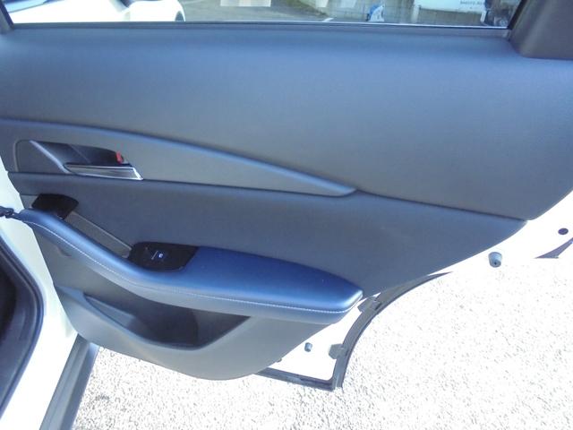 ＣＸ－３０ ２０Ｓ　ツーリング　３６０°ビューモニター　純正ナビ　フルセグ　ＥＴＣ　ワイヤレス充電（17枚目）