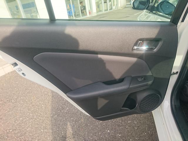 プリウス Ａツーリングセレクション　ＴＳＳ　パノラミックモニター　ＳＤナビ　フルセグ　ＥＴＣ　ドラレコ（25枚目）