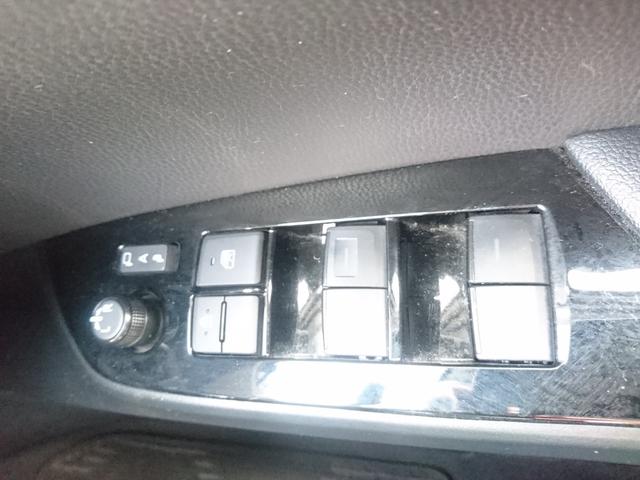 プリウス Ａツーリングセレクション　ＴＳＳ　パノラミックモニター　ＳＤナビ　フルセグ　ＥＴＣ　ドラレコ（49枚目）