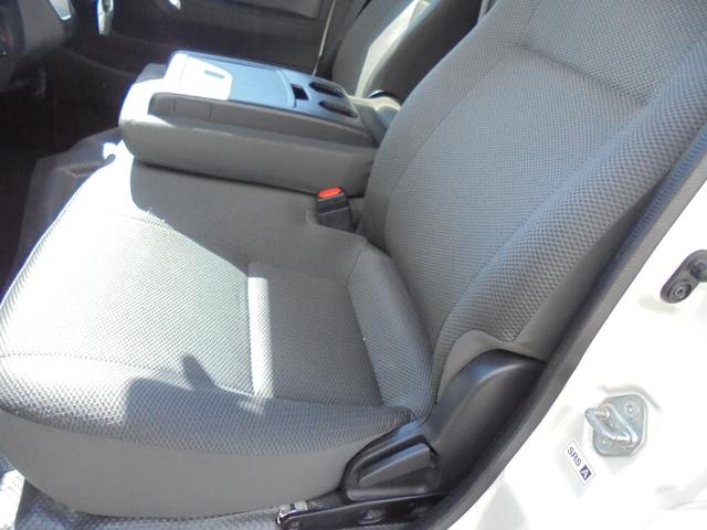 ハイエースバン ロングＤＸ　ＤＸロング　ハイルーフ　ＴＳＳ　メモリーナビ　ワンセグ　Ｂカメラ　ＥＴＣ（18枚目）