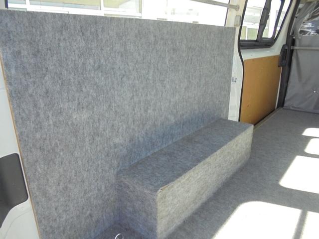 ハイエースバン ロングＤＸ　ＤＸロング　ハイルーフ　ＴＳＳ　メモリーナビ　ワンセグ　Ｂカメラ　ＥＴＣ（24枚目）