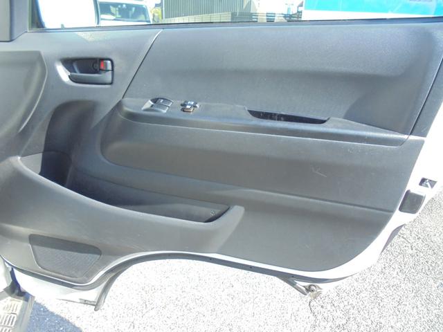 ハイエースバン ロングＤＸ　２．０ＤＸロングハイルーフ　ＴＳＳ　メモリーナビ　ワンセグ　Ｂカメラ　ＥＴＣ　ドラレコ（13枚目）