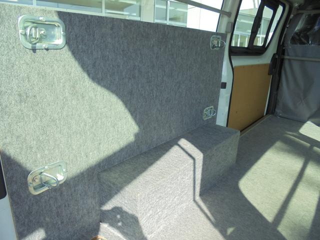 ハイエースバン ロングＤＸ　２．０ＤＸロングハイルーフ　ＴＳＳ　メモリーナビ　ワンセグ　Ｂカメラ　ＥＴＣ　ドラレコ（24枚目）