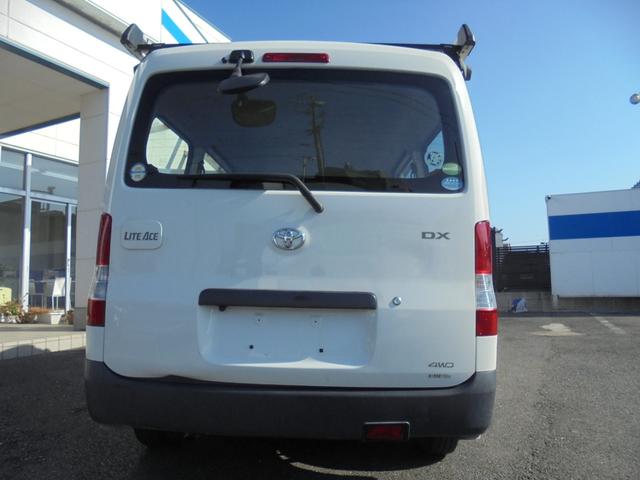 ライトエースバン DX 4WD SDナビ ワンセグ Bカメラ ETC(6枚目)