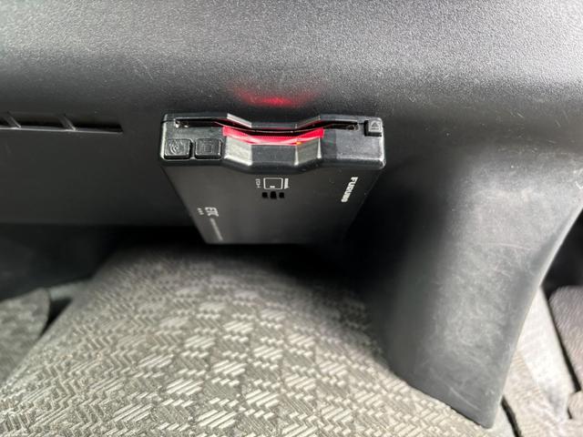 ハイエースバン 　リフト付バン２．０ロング　ＴＳＳ　パノラミックモニター　デジタルミラー　メモリーナビ　ＥＴＣ（49枚目）