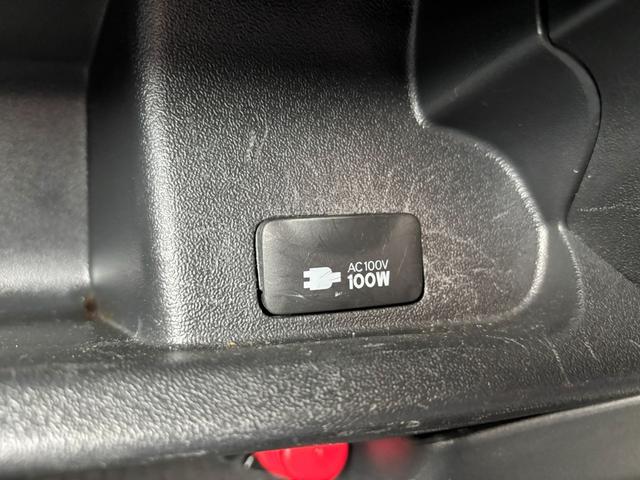 ハイエースバン 　リフト付バン２．０ロング　ＴＳＳ　パノラミックモニター　デジタルミラー　メモリーナビ　ＥＴＣ（50枚目）