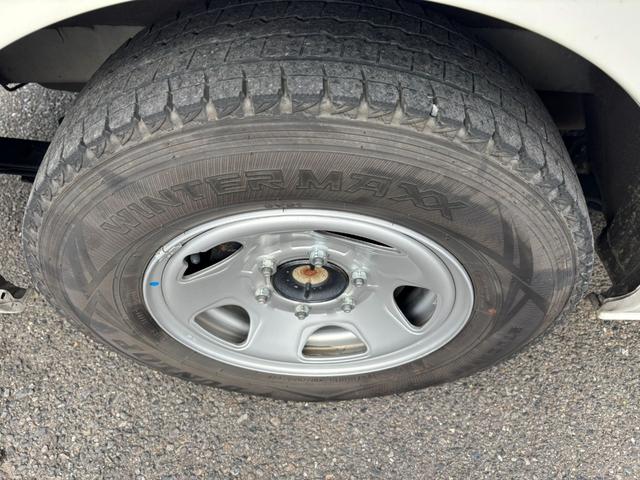 ハイエースバン 　リフト付バン２．０ロング　ＴＳＳ　パノラミックモニター　デジタルミラー　メモリーナビ　ＥＴＣ（55枚目）