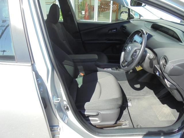 プリウス S TSS 純正ナビ フルセグ Bカメラ ETC 前後ドラレコ(11枚目)