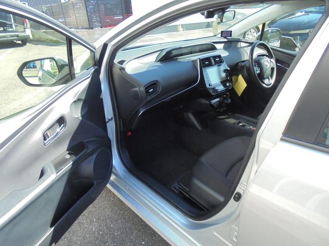 プリウス S TSS 純正ナビ フルセグ Bカメラ ETC 前後ドラレコ(18枚目)