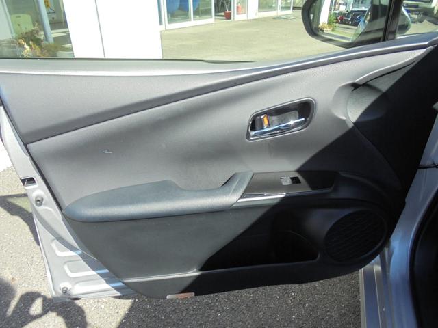 プリウス S TSS 純正ナビ フルセグ Bカメラ ETC 前後ドラレコ(21枚目)