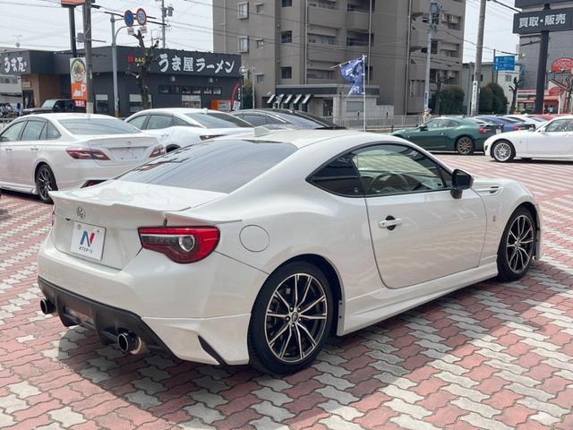 ＧＴ　後期　６ＭＴ　トムススーパーチャージャー　モデリスタエアロ（Ｆ／Ｓ／Ｒ）　ＨＫＳマフラー　ＢＬＩＴＺ車高調　クルーズコントロール　純正ナビ　バックカメラ　ＬＥＤヘッド　ＬＥＤフォグ　純正１７インチＡＷ(18枚目)