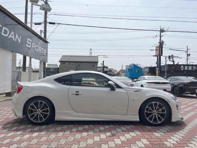 ８６ ＧＴ　後期　６ＭＴ　トムススーパーチャージャー　モデリスタエアロ（Ｆ／Ｓ／Ｒ）　ＨＫＳマフラー　ＢＬＩＴＺ車高調　クルーズコントロール　純正ナビ　バックカメラ　ＬＥＤヘッド　ＬＥＤフォグ　純正１７インチＡＷ（46枚目）