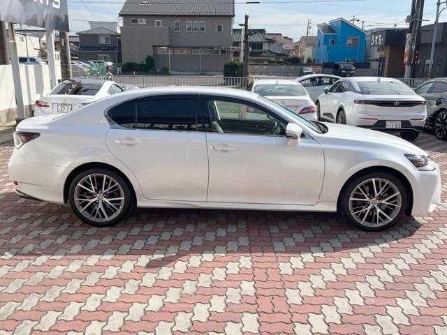 ＧＳ３５０　バージョンＬ　禁煙車　セーフティシステムプラス　クリアランスソナー　ＢＳＭ　パワートランクリッド　純正ＳＤナビ　バックカメラ　黒革　シートベンチレーション　３眼フルｌＥＤヘッドランプ　純正ＯＰ１９インチＡＷ(31枚目)