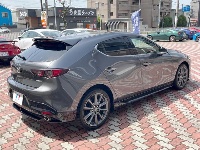 マツダ ＭＡＺＤＡ３ファストバック