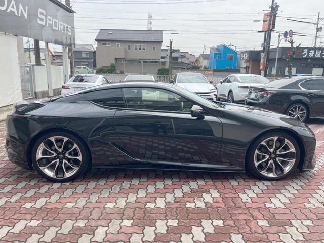 ＬＣ ＬＣ５００ｈ　Ｓパッケージ　マークレビンソン　セーフティシステム＋　カラーヘッドアップディスプレイ　純正ナビ　バックカメラ　格納式アクティブスポイラー　三眼フルＬＥＤヘッド　純正２１インチアルミ　シートベンチレーション　ＥＴＣ（24枚目）