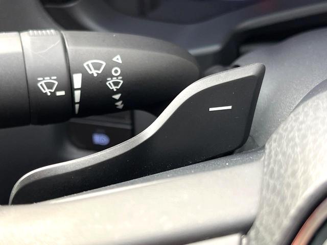 クラウンハイブリッド ＲＳ　ムーンルーフ　ＴＲＤエアロ（Ｆ／Ｓ／Ｒ）　禁煙車　純正１８インチＡＷ　３眼ＬＥＤヘッド　メーカーナビ　バックカメラ　ファブリックシート　シートヒーター　パワーシート　セーフティセンス　スマートキー（38枚目）