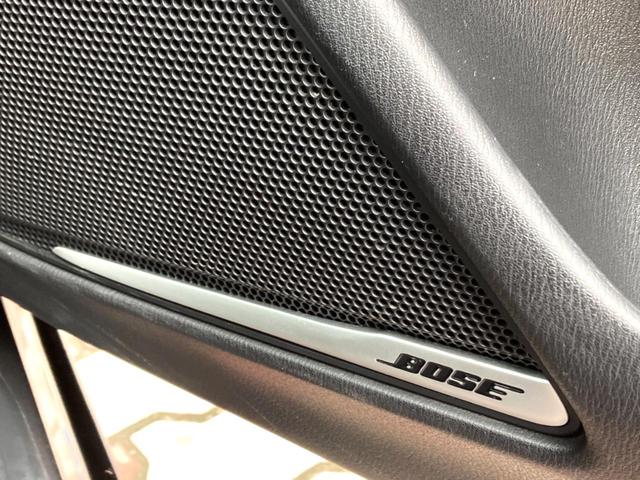 ＭＡＺＤＡ６セダン ２５Ｔ　ブラックトーンエディション　特別仕様　ガソリンターボ　ＢＯＳＥサウンド　禁煙車　赤革　シートヒーター　ブラックメッシュグリル　純正１９インチブラックメタリックＡＷ　マツダコネクトナビ　３６０度ビュー　ＡｐｐｌｅＣａｒＰｌａｙ（3枚目）
