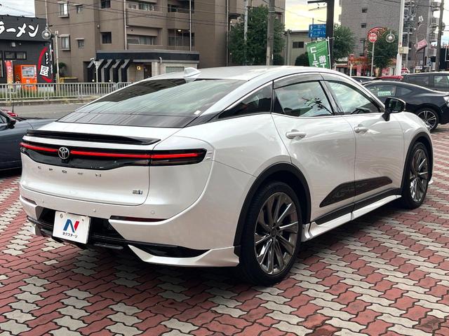 クラウンクロスオーバー Ｇアドバンスド・レザーパッケージ　ＧＲエアロ（Ｆ／Ｓ／Ｒ／リアスホ）　フロマージュ内装　フロマージュ革シート　１オーナー　禁煙車　４眼ＬＥＤヘッド　純正２１インチＡＷ　シートベンチレーション　シートメモリ　パノラミックビュー　ＥＴＣ（17枚目）