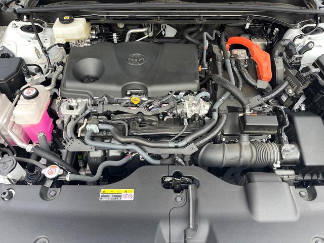 クラウンクロスオーバー Ｇアドバンスド・レザーパッケージ　ＧＲエアロ（Ｆ／Ｓ／Ｒ／リアスホ）　フロマージュ内装　フロマージュ革シート　１オーナー　禁煙車　４眼ＬＥＤヘッド　純正２１インチＡＷ　シートベンチレーション　シートメモリ　パノラミックビュー　ＥＴＣ（18枚目）