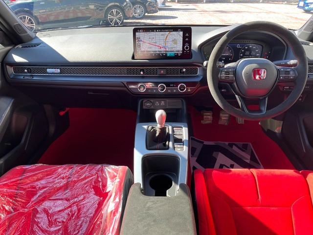 シビック タイプR 無限エアロ(F) 6MT ターボ 1オーナー 禁煙車 ホンダコネクト バックカメラ 純正19インチAW Bremboキャリパー フルLEDヘッド +Rモードスイッチ 大型リヤスポイラー ETC2.0(2枚目)