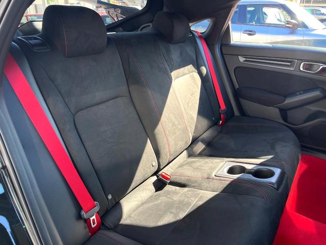 シビック タイプR 無限エアロ(F) 6MT ターボ 1オーナー 禁煙車 ホンダコネクト バックカメラ 純正19インチAW Bremboキャリパー フルLEDヘッド +Rモードスイッチ 大型リヤスポイラー ETC2.0(9枚目)