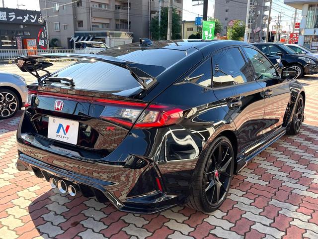 シビック タイプR 無限エアロ(F) 6MT ターボ 1オーナー 禁煙車 ホンダコネクト バックカメラ 純正19インチAW Bremboキャリパー フルLEDヘッド +Rモードスイッチ 大型リヤスポイラー ETC2.0(17枚目)
