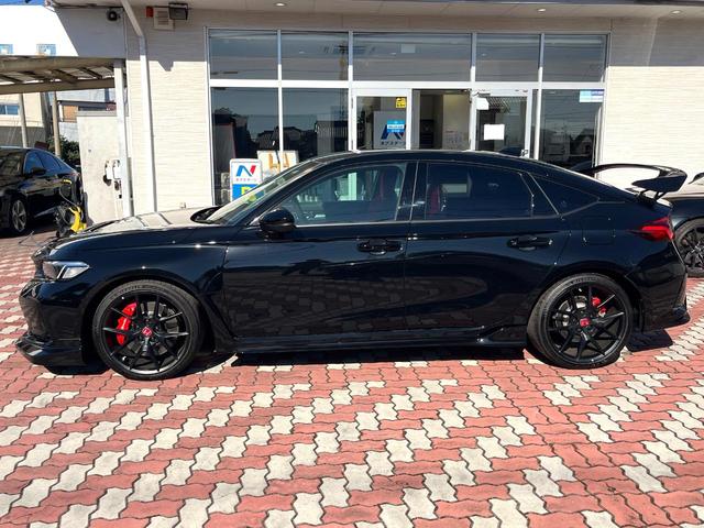 シビック タイプR 無限エアロ(F) 6MT ターボ 1オーナー 禁煙車 ホンダコネクト バックカメラ 純正19インチAW Bremboキャリパー フルLEDヘッド +Rモードスイッチ 大型リヤスポイラー ETC2.0(23枚目)