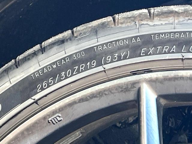 シビック タイプR 無限エアロ(F) 6MT ターボ 1オーナー 禁煙車 ホンダコネクト バックカメラ 純正19インチAW Bremboキャリパー フルLEDヘッド +Rモードスイッチ 大型リヤスポイラー ETC2.0(25枚目)