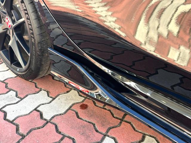 シビック タイプR 無限エアロ(F) 6MT ターボ 1オーナー 禁煙車 ホンダコネクト バックカメラ 純正19インチAW Bremboキャリパー フルLEDヘッド +Rモードスイッチ 大型リヤスポイラー ETC2.0(35枚目)