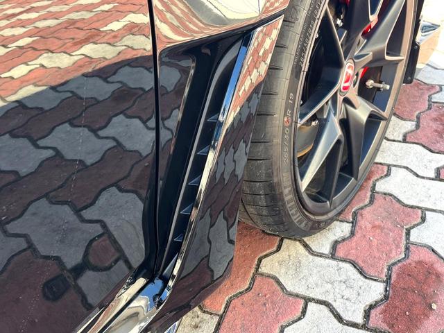 シビック タイプR 無限エアロ(F) 6MT ターボ 1オーナー 禁煙車 ホンダコネクト バックカメラ 純正19インチAW Bremboキャリパー フルLEDヘッド +Rモードスイッチ 大型リヤスポイラー ETC2.0(40枚目)
