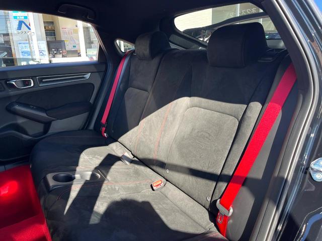 シビック タイプR 無限エアロ(F) 6MT ターボ 1オーナー 禁煙車 ホンダコネクト バックカメラ 純正19インチAW Bremboキャリパー フルLEDヘッド +Rモードスイッチ 大型リヤスポイラー ETC2.0(42枚目)
