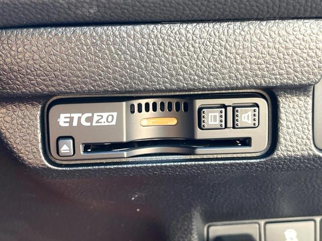 シビック タイプR 無限エアロ(F) 6MT ターボ 1オーナー 禁煙車 ホンダコネクト バックカメラ 純正19インチAW Bremboキャリパー フルLEDヘッド +Rモードスイッチ 大型リヤスポイラー ETC2.0(44枚目)