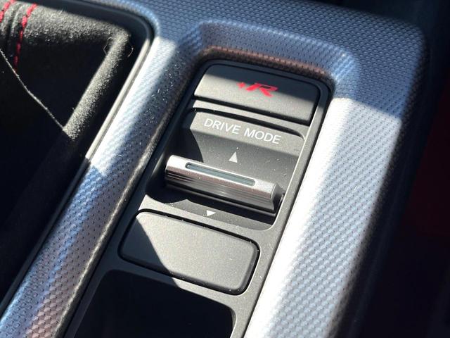 シビック タイプR 無限エアロ(F) 6MT ターボ 1オーナー 禁煙車 ホンダコネクト バックカメラ 純正19インチAW Bremboキャリパー フルLEDヘッド +Rモードスイッチ 大型リヤスポイラー ETC2.0(46枚目)