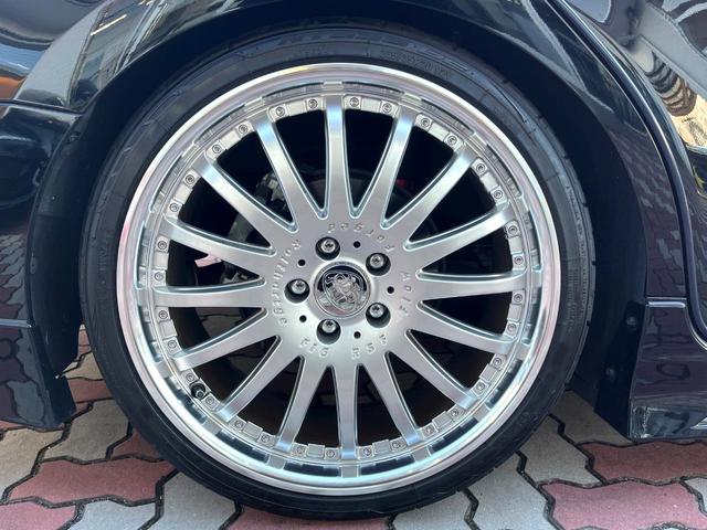 カムリ WS 後期 GRエアロ(F/S/R/リアスポ) BLITZマフラー BLITZ車高調 パノラミックビュー カラーHUD アクセサリーコンセント ロルフハルトゲ20インチAW 禁煙車 ディスプレイオーディオ(27枚目)