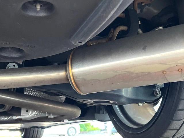 カムリ WS 後期 GRエアロ(F/S/R/リアスポ) BLITZマフラー BLITZ車高調 パノラミックビュー カラーHUD アクセサリーコンセント ロルフハルトゲ20インチAW 禁煙車 ディスプレイオーディオ(32枚目)