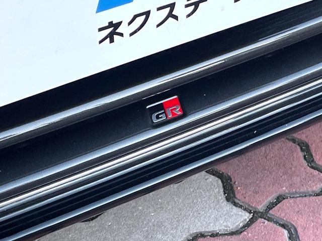 カムリ WS 後期 GRエアロ(F/S/R/リアスポ) BLITZマフラー BLITZ車高調 パノラミックビュー カラーHUD アクセサリーコンセント ロルフハルトゲ20インチAW 禁煙車 ディスプレイオーディオ(35枚目)