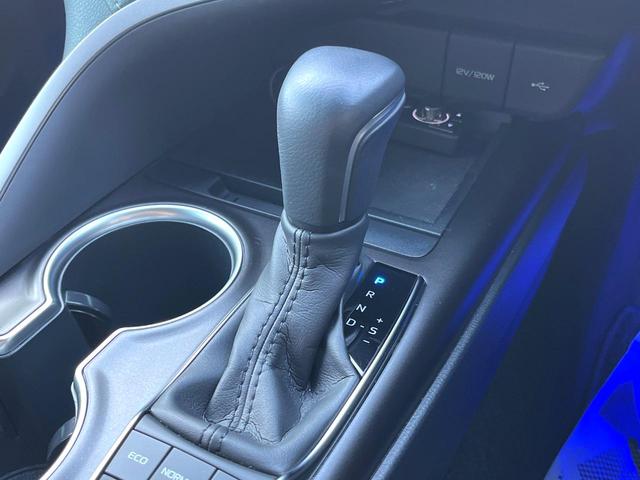 カムリ WS 後期 GRエアロ(F/S/R/リアスポ) BLITZマフラー BLITZ車高調 パノラミックビュー カラーHUD アクセサリーコンセント ロルフハルトゲ20インチAW 禁煙車 ディスプレイオーディオ(61枚目)