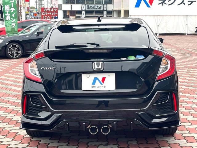 シビック ハッチバック 後期 6MT 禁煙車 ホンダセンシング 純正18インチアルミ LEDヘッド アダプティブクルーズコントロール シートヒーター 純正SDナビ バックカメラ スポーツペダル パワーシート ワンオーナー(15枚目)